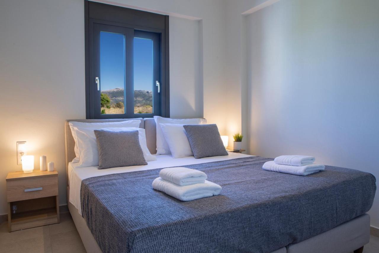 Amelie'S Luxe Apartments Kalligoni 外观 照片