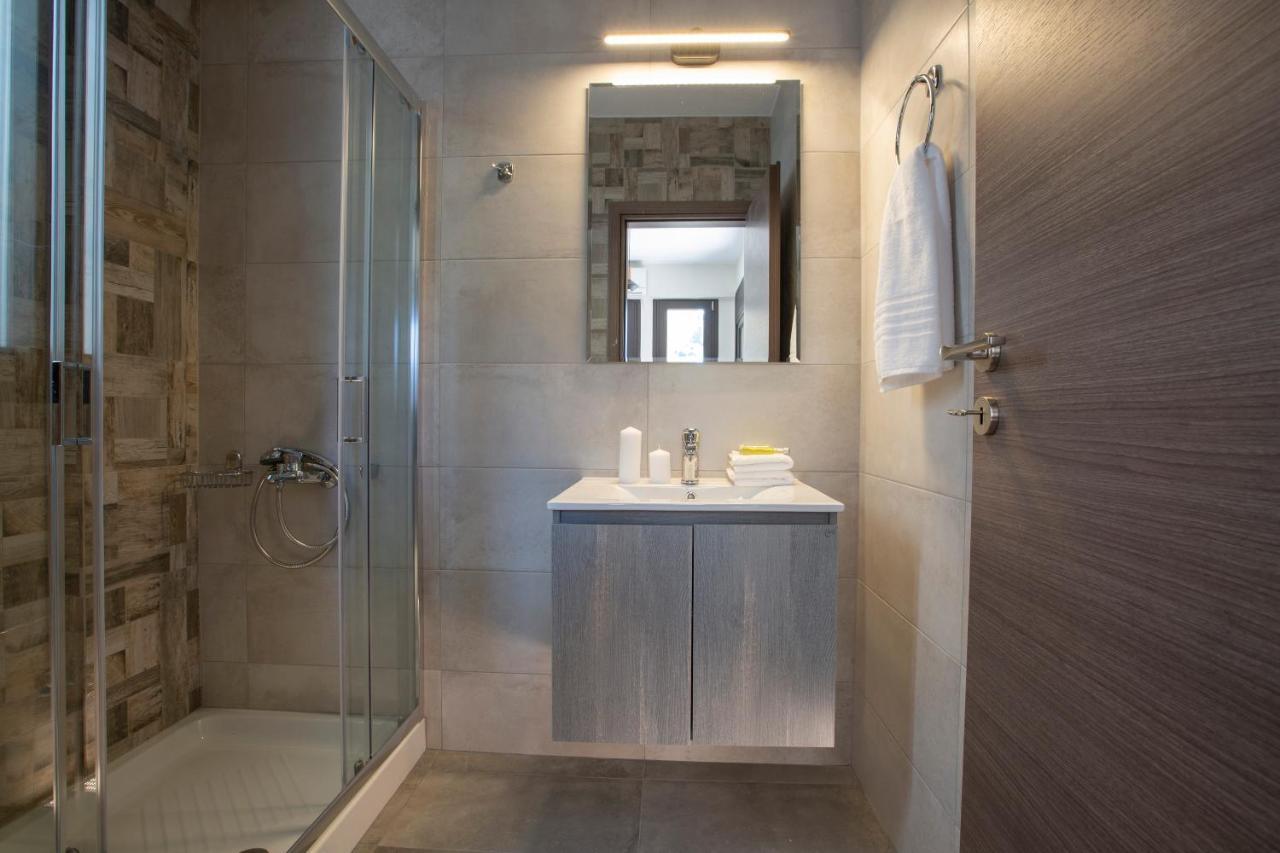Amelie'S Luxe Apartments Kalligoni 外观 照片