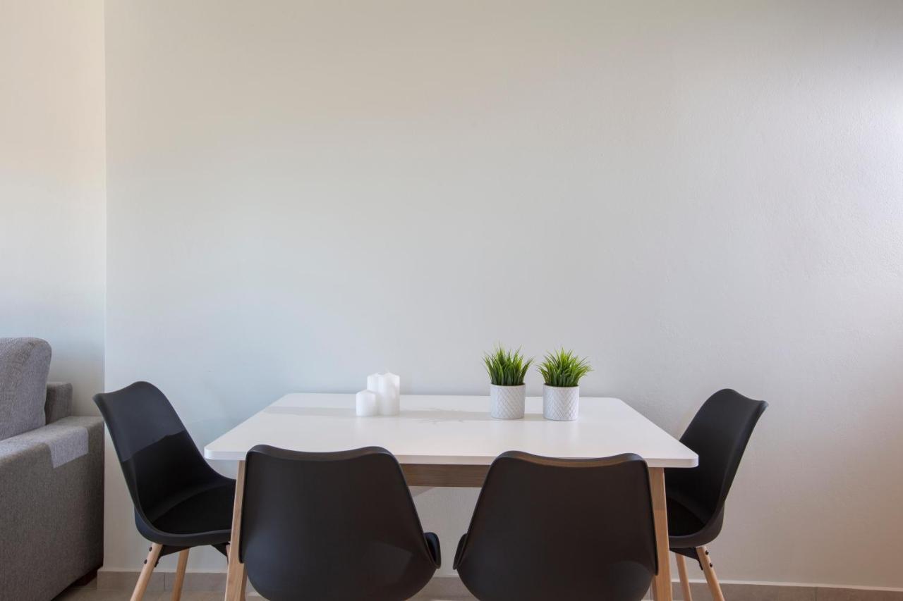 Amelie'S Luxe Apartments Kalligoni 外观 照片