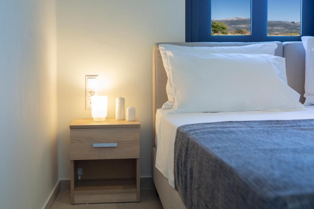 Amelie'S Luxe Apartments Kalligoni 外观 照片